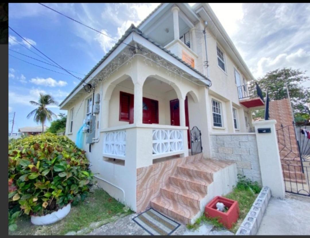 Carmen Apartment Bridgetown Buitenkant foto