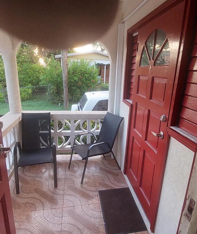 Carmen Apartment Bridgetown Buitenkant foto