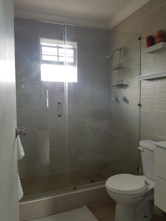 Carmen Apartment Bridgetown Buitenkant foto